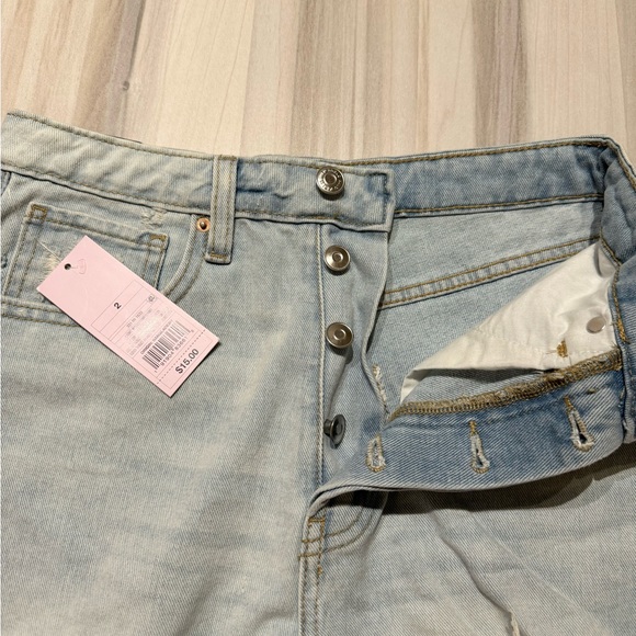 Jean shorts - Picture 3 of 3